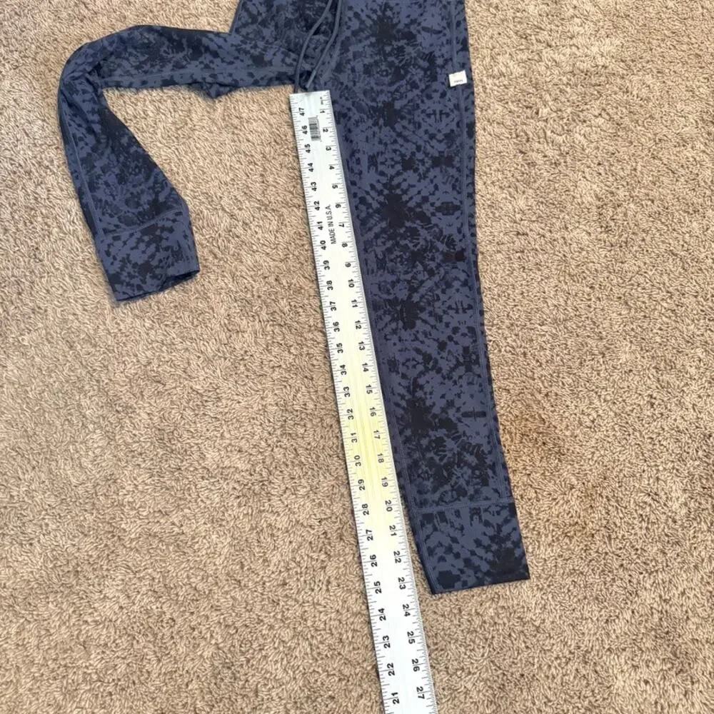 Vuori Daily XS high rise Ocean Shibori athletic legging P 3627